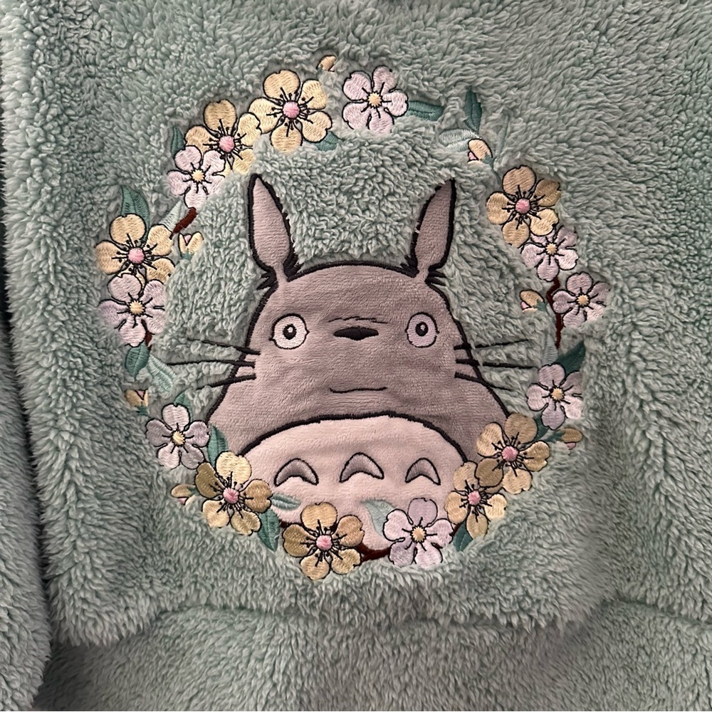 Hot topic | Totoro lounge top - Picture 2 of 6
